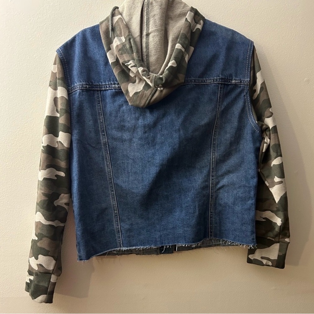 NWOT Kensie Vintage Luxe Hooded Jean Jacket - Picture 4 of 8